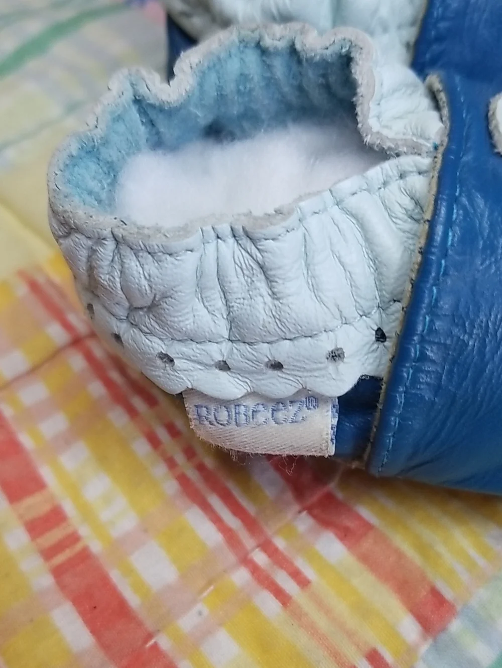 Robeez Blue Leather Baby Bird  Pediatrician Recommended Soft Soles 0-6 Months